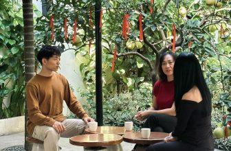 [☕️🇻🇳] La Farine 🥤 Top1Coffee ☕️ 𝐊𝐡𝐮 𝐯𝐮̛𝐨̛̀𝐧 𝐝𝐚̣𝐨 𝐧𝐚̀𝐲 𝐧𝐡𝐨̣̂𝐧 𝐧𝐡𝐢̣𝐩 𝐠𝐡𝐞̂ Khách bảo dạo này cứ thấy khu vườn tấp nập người ra người vô mang theo bao nhiêu máy móc , shares-0✔️ , likes-8❤️️ , date-2023-11-30 13:58:44🇻🇳🇻🇳🇻🇳📰🆕