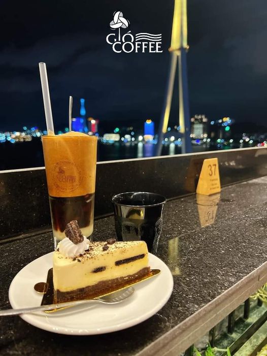 Có lẽ mùa đông sẽ là mùa của những những phút giây đầy lắng đọng, cùng những nỗi nhớ da diết khó diễn tả. Ngắm nhìn cảnh vật đầy