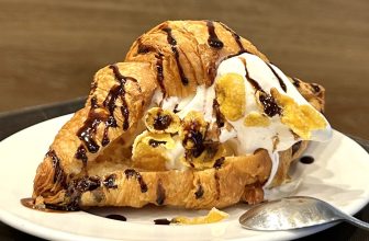 [☕️🇻🇳] Highlands Coffee – THƯƠNG HIỆU BẮT NGUỒN TỪ CÀ PHÊ VIỆT NAM 🥤 Top1Coffee ☕️ KEMDI ft CROISSANT – NGON KHÔNG TƯỞNG!  Tôi có bánh Croissant
Tôi có ly KemDi
Aaaa Croissant KemDi, KemDi Croissant  Dạo này  , shares-53✔️ , likes-29K❤️️ , date-2023-12-08 05:00:02🇻🇳🇻🇳🇻🇳📰🆕