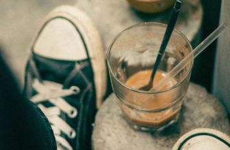 [☕️🇻🇳] BỤI Coffee Chill – Plants 🥤 Top1Coffee ☕️ “Cô đơn không phải là khi bạn không có ai bên cạnh, mà là khi bạn có quá nhiều điều muốn chia sẻ nhưng không tìm thấy ai để lắng , shares-0✔️ , likes-9❤️️ , date-2023-12-18 11:00:27🇻🇳🇻🇳🇻🇳📰🆕