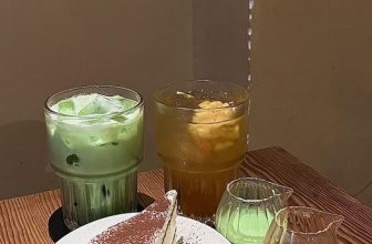 [☕️🇻🇳] Windmills Coffee Đà Lạt – Trà sữa Ly Chai 🥤 Top1Coffee ☕️ Trà chiều ở Windmills  với bánh đồng giá 25k thui các bạn yêu ơi!!!!
—————————————————
𝗟𝘆 𝗻𝗵𝗮̂𝗺 𝗻𝗵𝗶 – 𝗖𝗵𝗮𝗶 𝗴𝗶𝘂̛̃ 𝘃𝗶̣
: 7:00 – , shares-0✔️ , likes-0❤️️ , date-2023-12-14 10:34:44🇻🇳🇻🇳🇻🇳📰🆕