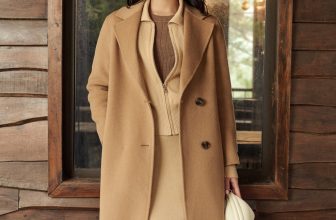 [🆕🇻🇳] IVY moda – Chuỗi thương hiệu thời trang công sở 👕 Top1Fashion 👗  PREMIUM HANDSEWN: CAMEL WOOL COAT
KIỆT TÁC KHÂU TAY 100% LEN LÔNG CỪU MERINOTrải qua những bước thực hiện tỉ mỉ và trau chuốt  , shares-0✔️ , likes-57❤️️ , date-2023-12-12 04:05:31🇻🇳🇻🇳🇻🇳📰🆕