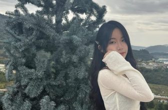 [☕️🇻🇳] Mê Linh Coffee Garden 🥤 Top1Coffee ☕️ Trên đời này, có hai thứ nhất định không thể bỏ lỡ
Một là chuyến xe cuối cùng về nhà
Hai là đi 𝐌𝐞̂ 𝐋𝐢𝐧𝐡 𝐂𝐨𝐟𝐟𝐞𝐞 𝐆𝐚𝐫𝐝𝐞𝐧 chụp hì , shares-3✔️ , likes-31❤️️ , date-2023-12-20 05:30:01🇻🇳🇻🇳🇻🇳📰🆕