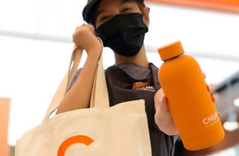 [☕️🇻🇳] Chuk Tea – Coffee 🥤 Top1Coffee ☕️ CHUK TƯNG BỪNG GIÁNG SINH – NHẬN QUÀ LIỀN TAY
Cần gì chờ đến 00:00 để được ông già Noel tặng quà. Hãy đến với CHUK gần nhất để  , shares-1✔️ , likes-23❤️️ , date-2023-12-21 08:40:07🇻🇳🇻🇳🇻🇳📰🆕