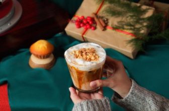 [☕️🇻🇳] Piko Coffee 🥤 Top1Coffee ☕️ Mentally we’re here
𝐂𝐨𝐳𝐲 𝐋𝐢𝐭𝐭𝐥𝐞 𝐂𝐡𝐫𝐢𝐬𝐭𝐦𝐚𝐬  #PikoCoffee #PassionInACup #MerryChristmas2023 #Noel2023
#CozyLittleChristmas
——
, shares-0✔️ , likes-5❤️️ , date-2023-12-23 04:17:58🇻🇳🇻🇳🇻🇳📰🆕