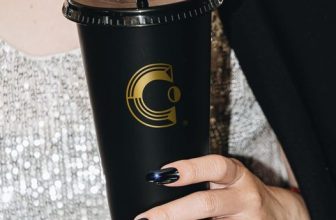 [☕️🇻🇳] Cheese Coffee 🥤 Top1Coffee ☕️ Những quà tặng ly Black Cup tại HCM đã được trao hết cho Homies ngay trong sáng nay 23/12, cảm ơn Homies đã luôn yêu thương và m , shares-2✔️ , likes-39❤️️ , date-2023-12-23 06:11:39🇻🇳🇻🇳🇻🇳📰🆕