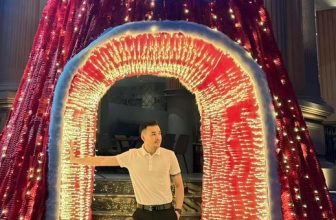 [☕️🇻🇳] B.O.B Coffee 🥤 Top1Coffee ☕️ 𝗡𝗼𝗲𝗹 𝗮𝗻𝗵 𝘃𝗮̂̃𝗻 𝗺𝗼̣̂𝘁 𝗺𝗶̀𝗻𝗵
𝗡𝗲̂́𝘂 𝗲𝗺 𝗰𝘂̃𝗻𝗴 𝘃𝗮̣̂𝘆 𝘁𝗵𝗶̀ 𝗺𝗶̀𝗻𝗵… 𝗴𝗵𝗲́ 𝗕.𝗢.𝗕#BOBCoffee
#Christmas2023
#BOBHotel
#BOB– – – – –  , shares-0✔️ , likes-25❤️️ , date-2023-12-23 11:13:11🇻🇳🇻🇳🇻🇳📰🆕