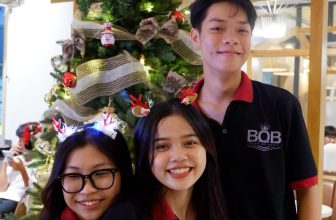 [☕️🇻🇳] B.O.B Coffee 🥤 Top1Coffee ☕️  Tháng 12 chạm ngõ. Thời tiết bắt đầu se lạnh, đâu đó lại văng vẳng giai điệu quen thuộc của bài hát “We Wish You a Merry Christ , shares-0✔️ , likes-22❤️️ , date-2023-12-21 05:58:58🇻🇳🇻🇳🇻🇳📰🆕