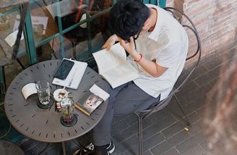 [☕️🇻🇳] Nhã Nam Books N’ Coffee 🥤 Top1Coffee ☕️ Chính là sự yên lặng đó, mặc dù xung quanh bạn có ồn ào náo nhiệt bao nhiêu đi chăng nữa. Như thi thoảng ở quầy có tiếng máy ran , shares-0✔️ , likes-26❤️️ , date-2023-12-27 06:59:32🇻🇳🇻🇳🇻🇳📰🆕