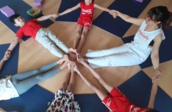 Trẻ em tập Yoga có nên không? [🆕🇻🇳] yogadaily.com.vn