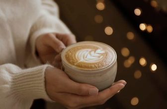 [☕️🇻🇳]  Danshari Coffee 🥤 Top1Coffee ☕️ Happy New Year 2024 !
‌
Danshari xin kính chúc quý khách nột năm mới với thật nhiều thành công vang dội và niềm vui trong cuộ , shares-1✔️ , likes-21❤️️ , date-2024-01-01 06:34:00🇻🇳🇻🇳🇻🇳📰🆕