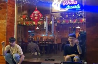 [☕️🇻🇳] Phiêu Acoustic Cafe 🥤 Top1Coffee ☕️ Tối nay gặp 2 con mèo này tại Phiêu nha cả nhà.
Phiêu lên nhạc: 20h15- 22h00 nha khách ơi  Phiêu gửi đội hình tối nay nhé :
Voc , shares-0✔️ , likes-6❤️️ , date-2024-01-14 06:42:00🇻🇳🇻🇳🇻🇳📰🆕