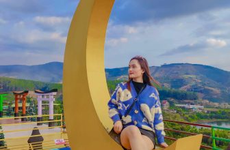 [☕️🇻🇳] Mê Linh Coffee Garden 🥤 Top1Coffee ☕️ Chuyên mục Flex những góc check in  không có NHƯNG của 𝐌𝐞̂ 𝐋𝐢𝐧𝐡 𝐂𝐨𝐟𝐟𝐞𝐞 𝐆𝐚𝐫𝐝𝐞𝐧 hễ cứ đứng vào là auto có hình xinh xắn mang về  H , shares-4✔️ , likes-38❤️️ , date-2024-01-12 08:13:04🇻🇳🇻🇳🇻🇳📰🆕