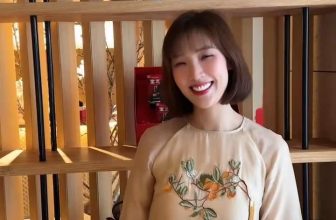 [🆕🇻🇳] IVY moda – Chuỗi thương hiệu thời trang công sở 👕 Top1Fashion 👗  #FEEDBACK: “EM XINH” TRONG TÀ ÁO DÀI HỌA Y TỪ KHÁCH HÀNG THÂN MẾN CỦA IVY moda
GIẢM 30% TOÀN BỘ SP ÁO DÀI 2024. TỪ 15/1/2024
, shares-0✔️ , likes-8❤️️ , date-2024-01-15 08:04:57🇻🇳🇻🇳🇻🇳📰🆕