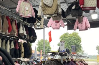 [🆕🇻🇳] Hiền Vinh Hvkids  (Xưởng may HV Kids) 😎❤️️⭐️ Cafe muốn lạnh thì thêm đá
Chợ ế quá thì phải làm sao ạ các cao nhân đâu rồi chỉ cho em với !
Bắt đầu từ hôm nay em sales toà , shares-0✔️ , likes-20❤️️ , date-2024-01-15 12:45:53🇻🇳🇻🇳🇻🇳📰🆕