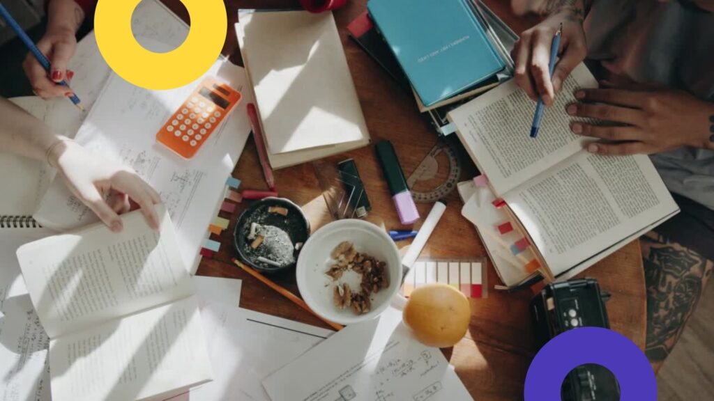 Cách dùng have to và must khác nhau như thế nào?