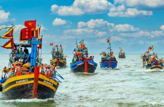 [❤️️🇻🇳] Khám phá những lễ hội nổi tiếng ở miền Trung du xuân may mắn