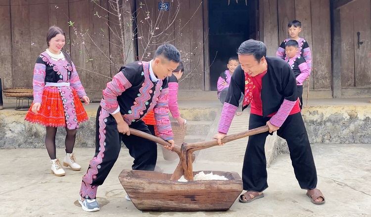 [🆕🇻🇳] Alpha Travels – Kênh Du Lịch Khám Phá ♥️️ Top1Checkin ☑  𝐂𝐇𝐎 𝐓𝐇𝐔𝐄̂ 𝐗𝐄 𝐃𝐔 𝐋𝐈̣𝐂𝐇 𝟒-𝟒𝟓 𝐜𝐡𝐨̂̃ & 𝐋𝐢𝐦𝐨𝐮𝐬𝐢𝐧𝐞 𝟗 𝐜𝐡𝐨̂̃ 𝐭𝐚̣𝐢 𝐍𝐇𝐀 𝐓𝐑𝐀𝐍𝐆, 𝐐𝐔𝐘 𝐍𝐇𝐎̛𝐍, 𝐏𝐇𝐔́ 𝐘𝐄̂𝐍
𝐗𝐞 Đ𝐮̛𝐚 Đ𝐨́𝐧 𝐒𝐚̂𝐧 𝐁𝐚𝐲 𝐍𝐡𝐚 𝐓𝐫𝐚𝐧𝐠-𝐂𝐚𝐦 𝐑𝐚𝐧𝐡
Xe 4 chỗ Sân Bay  Nha , shares-0✔️ , likes-1❤️️ , date-2023-06-02 14:11:42🇻🇳🇻🇳🇻🇳📰🆕