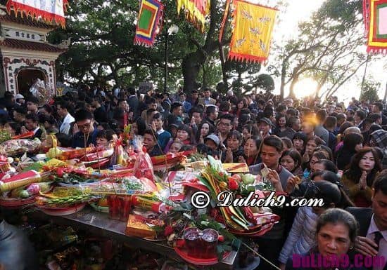 Lễ chùa đầu năm ở Phủ Tây Hồ, Hà Nội: Địa chỉ các ngôi chùa linh thiêng ở Hà Nội dịp tết nguyên đán