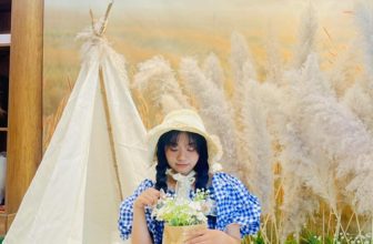 [☕️🇻🇳] Phen’s Coffee 🥤 Top1Coffee ☕️ View studio miễn phí nhaaa!
Thuê trang phục chỉ 40k  ——Phen’s Coffee – CÀ PHÊ MÁY BAY
142 Nguyễn Văn Công P3 Gò Vấp!
Ghé Nhà , shares-0✔️ , likes-7❤️️ , date-2024-02-25 02:43:13🇻🇳🇻🇳🇻🇳📰🆕