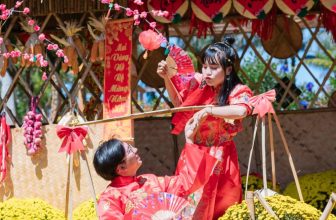 [☕️🇻🇳] Mê Linh Coffee Garden 🥤 Top1Coffee ☕️ Bỉ Ngạn đỏ – chứng tỏ gấtttt iu
Mồng 2 Tết , lên hình choáy quá em ơi
Xuân rực rỡ , muốn chụp hình đẹp hết cỡ thì thẳng tiến , shares-11✔️ , likes-35❤️️ , date-2024-02-11 02:08:14🇻🇳🇻🇳🇻🇳📰🆕
