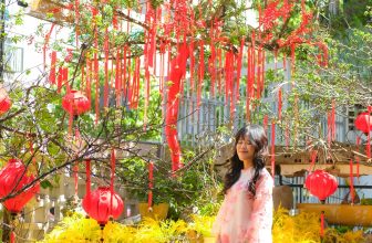 [☕️🇻🇳] Ochata Coffee  🥤 Top1Coffee ☕️ Góc nhỏ chơi Tết, chơi Xuân giữa lòng Quận 1.
“Một chút nắng vàng ươm trong gió
Một chút xuân về đó em ơi” – Chiếc quán xinh đã , shares-1✔️ , likes-2❤️️ , date-2024-01-27 14:37:05🇻🇳🇻🇳🇻🇳📰🆕