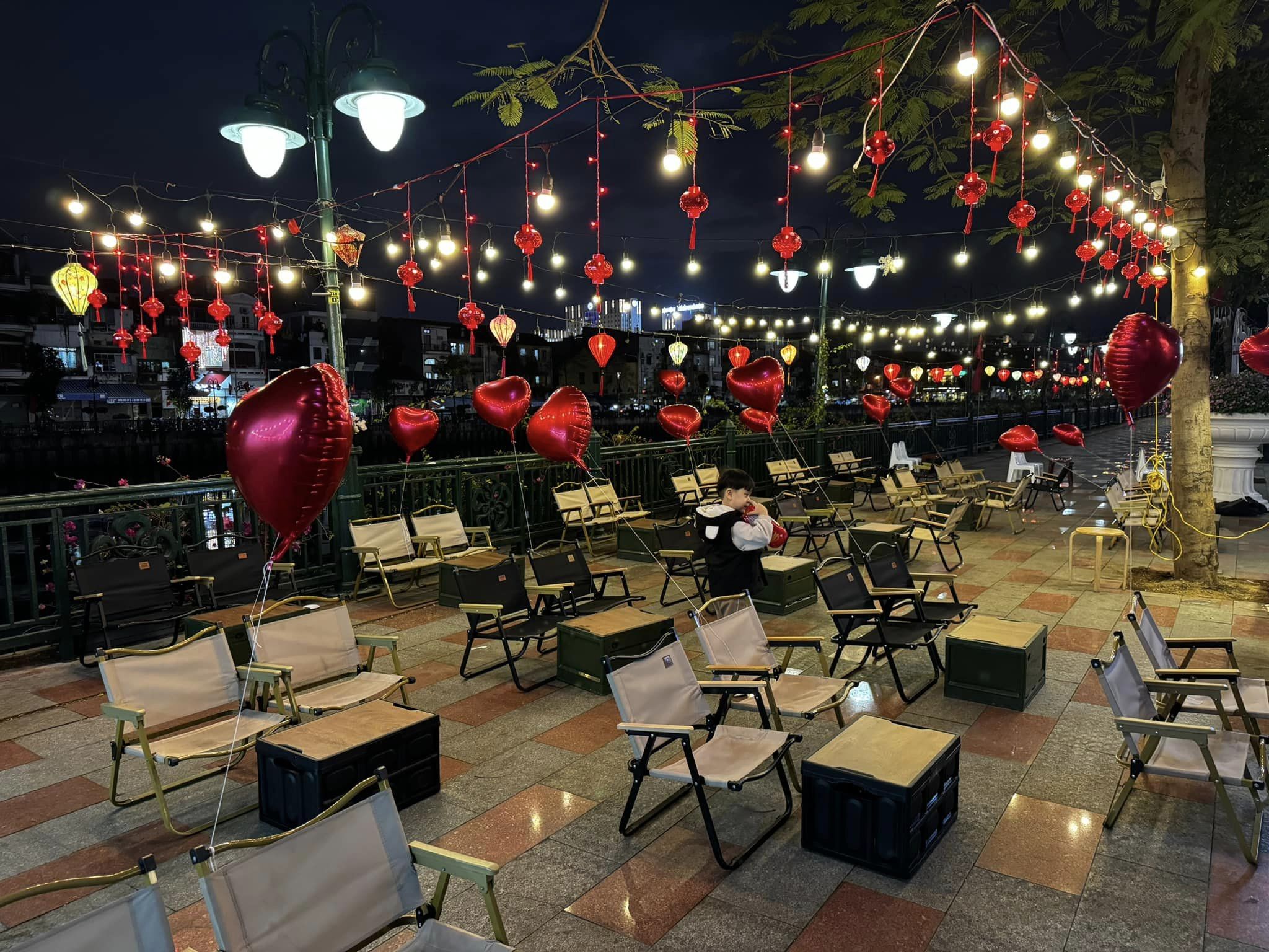 [☕️🇻🇳] A Room Café – Quán cà phê 🥤 Top1Coffee ☕️ Happy Valentine ‘s Day
Chúc các bạn có một ngày Valentine ấm áp,hạnh phúc bên người mình yêu
Đừng quên ghé thăm chúng mình để lư , shares-1✔️ , likes-10❤️️ , date-2024-02-14 11:56:55🇻🇳🇻🇳🇻🇳📰🆕