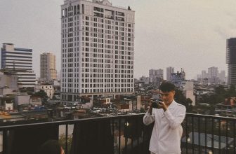 [☕️🇻🇳] Sam Rooftop Coffee 🥤 Top1Coffee ☕️ Thời tiết mát các anh trai nhớ dẫn người qua Sam cà và phê nhé
P/s:  thèm cảm giác có người iu để dẫn đi chơi quá
, shares-0✔️ , likes-15❤️️ , date-2024-02-17 06:46:56🇻🇳🇻🇳🇻🇳📰🆕