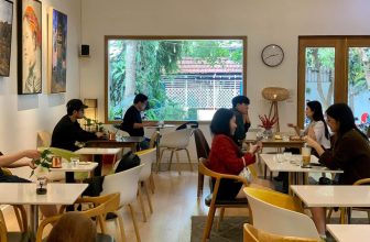 [☕️🇻🇳] Capella Specialty Coffee 🥤 Top1Coffee ☕️ CAPELLA COFFEE ROASTER.
TUYỂN DỤNG BARISTAMôi trường làm việc với người nước ngoài
-được đào tạo chuyên sâu về ngành nghề  , shares-2✔️ , likes-4❤️️ , date-2024-02-19 07:00:37🇻🇳🇻🇳🇻🇳📰🆕