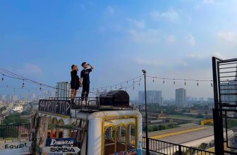 [☕️🇻🇳] Sam Rooftop Coffee – Nguyễn Trãi 🥤 Top1Coffee ☕️ “Ngoại trừ trong phim ra thì không ai có thể chờ đợi bạn vài ba năm.
Nói thẳng ra, tình yêu không liên lạc rồi cũng sẽ tự biến  , shares-0✔️ , likes-5❤️️ , date-2024-02-23 08:56:37🇻🇳🇻🇳🇻🇳📰🆕