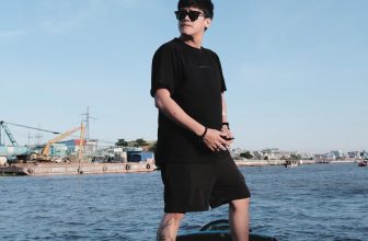 [☕️🇻🇳] Phiêu Acoustic Cafe 🥤 Top1Coffee ☕️ Đúng người sẽ hạnh phúc, đúng 20h15 Phiêu lên nhạc nha cả nhà
#ACOUSTICNIGHTEm gửi đội hình tối nay nhé :
Vocal : A Bờm
, shares-0✔️ , likes-7❤️️ , date-2024-02-21 02:09:15🇻🇳🇻🇳🇻🇳📰🆕