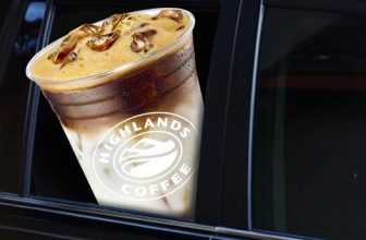 [☕️🇻🇳] Highlands Coffee – THƯƠNG HIỆU BẮT NGUỒN TỪ CÀ PHÊ VIỆT NAM 🥤 Top1Coffee ☕️ Life’s too short Chúng Mình ơi!
#HighlandsCoffee
, shares-39✔️ , likes-16K❤️️ , date-2024-02-27 04:29:02🇻🇳🇻🇳🇻🇳📰🆕