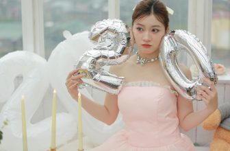 [☕️🇻🇳] Sam Rooftop Coffee 🥤 Top1Coffee ☕️ Mưa gió cơ mà đến Sam là vẫn có ảnh đẹp mang về nhé các nàng ơi…   Chúc bạn sinh nhật tuổi 20 cùng với chiệc view nhà kinh siu , shares-0✔️ , likes-8❤️️ , date-2024-02-23 08:48:09🇻🇳🇻🇳🇻🇳📰🆕