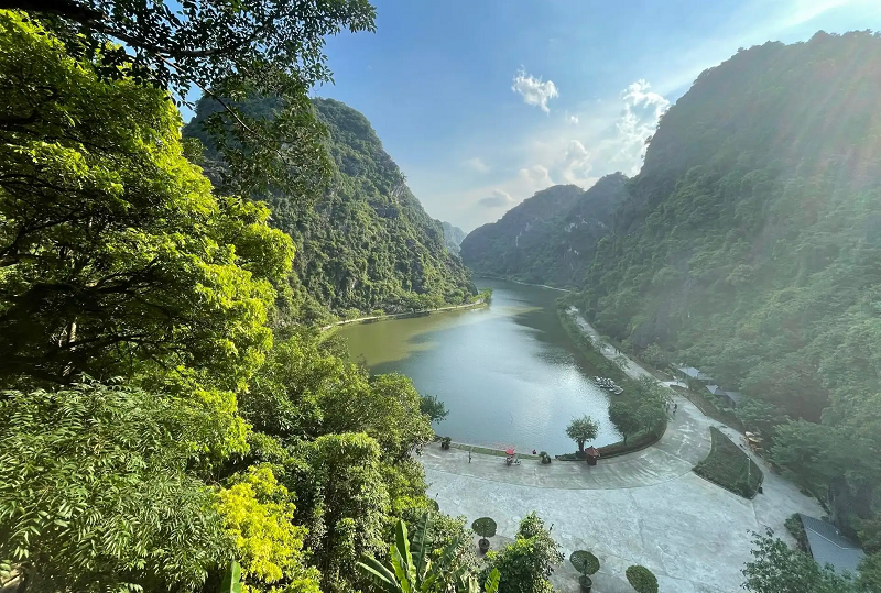 Du lịch Ninh Bình cần bao nhiêu tiền, nên đi mấy ngày?