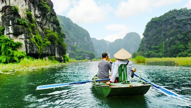 Review du lịch Ninh Bình tháng 4 có gì đẹp, nên đi đâu chơi, chuẩn bị gì