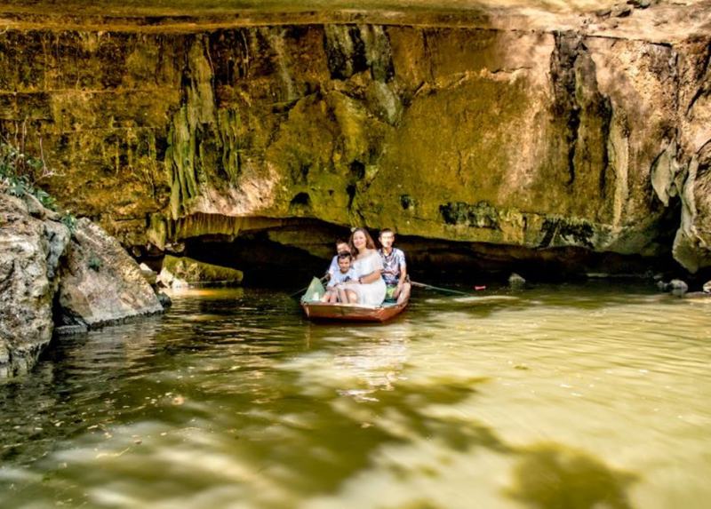 Thung Nắng Ninh Bình có gì? Khám phá những hang động ở Thung Nắng