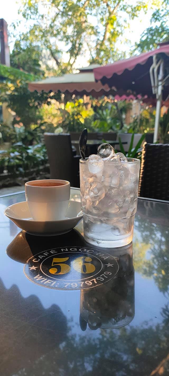 [☕️🇻🇳] Cà phê Ngọc Hà- Cafe sân vườn 🥤 Top1Coffee ☕️ Cafe Ngọc Hà có 
 Cafe pha máy thơm chất đậm đà vị cafe mộc 100%  Khách Đến cafe sân vườn NGỌC HÀ  cảm nhận không gian mát mẻ cù , shares-1✔️ , likes-11❤️️ , date-2021-01-13 06:47:56🇻🇳🇻🇳🇻🇳📰🆕