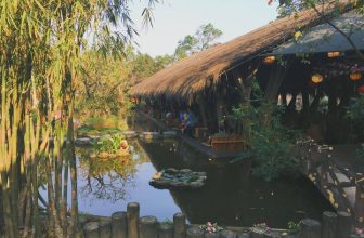 [☕️🇻🇳] CoCo’s Coffee 🥤 Top1Coffee ☕️ “… Và sau đó, bình yên sống trong căn nhà cũ nhỏ xinh, ngồi dưới khung cửa sổ an nhàn, lấy nước xuân hãm một bình trà mới, ngâ , shares-0✔️ , likes-7❤️️ , date-2021-03-24 03:49:55🇻🇳🇻🇳🇻🇳📰🆕