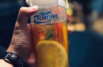 [☕️🇻🇳] DylanJet coffee – tea 🥤 Top1Coffee ☕️ Trà hoa quả đặc biệt. Cốc trà hoa quả thơm lừng, ngọt nhẹ và thơm hương trái cây
Nếu như những loại nước ngọt có gas khiến mọ , shares-2✔️ , likes-226❤️️ , date-2021-04-03 03:11:37🇻🇳🇻🇳🇻🇳📰🆕