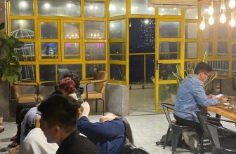 [☕️🇻🇳] Sam Rooftop Coffee – Nguyễn Trãi 🥤 Top1Coffee ☕️ Đi chill thôi nào các #samer ơi
Cre: thợ nhà Sam
𝐒𝐚𝐦 𝐫𝐨𝐨𝐟𝐭𝐨𝐩 𝐜𝐨𝐟𝐟𝐞𝐞 & 𝐒𝐭𝐮𝐝𝐢𝐨 :  Quán cafe không gian sân thượng, không gian m , shares-1✔️ , likes-4❤️️ , date-2024-02-16 04:54:22🇻🇳🇻🇳🇻🇳📰🆕