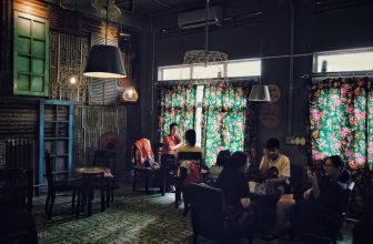 [☕️🇻🇳] 1976 Cà phê   🥤 Top1Coffee ☕️ Có những buổi café gặp mặt bạn bè, chẳng cần nói gì nhiều, chỉ cần ngồi cùng nhau, nhâm nhi ly nước, cắn vài miếng hạt dưa, ngắm , shares-0✔️ , likes-11❤️️ , date-2021-05-22 12:11:00🇻🇳🇻🇳🇻🇳📰🆕