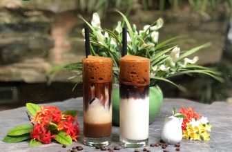 [☕️🇻🇳] Green Coffee Hà Nam 🥤 Top1Coffee ☕️  Bình minh thì ở phía Đông,
Còn bình yên thì về Green Coffee Hà Nam nhé!Mùa hạ đã quá nửa, còn rơi rớt lại những ngày nắng v , shares-0✔️ , likes-5❤️️ , date-2021-08-25 03:00:29🇻🇳🇻🇳🇻🇳📰🆕