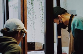 [☕️🇻🇳] măng 🥤 Top1Coffee ☕️ măng lại tạm đóng cửa vì tình hình dịch phức tạp. mong là con vi rút mau hết để mời các bạn qua chơi.
hẹn sớm gặp lại các bạn.
s , shares-5✔️ , likes-87❤️️ , date-2021-11-08 11:04:02🇻🇳🇻🇳🇻🇳📰🆕