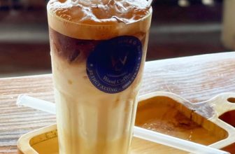 [☕️🇻🇳] 15.22 café – wine – live music 🥤 Top1Coffee ☕️ Cà phê rất giống đàn ông
Bởi nếu là loại ngon sẽ làm bạn mất ngủ #WoodCoffee – Cà Phê Năng Lượng ———— WOOD COFFEE & JUICE — , shares-2✔️ , likes-11❤️️ , date-2021-11-17 01:57:06🇻🇳🇻🇳🇻🇳📰🆕