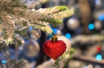 [☕️🇻🇳] 4 ĐỒNG 5 🥤 Top1Coffee ☕️ Giáng sinh sắp đến rồi đó mấy anh mấy chị ơi. Mình đã nghĩ ra nên đi đâu, đi cùng ai , uống gì và nghe nhạc sao cho có không khí , shares-3✔️ , likes-25❤️️ , date-2021-11-30 12:50:46🇻🇳🇻🇳🇻🇳📰🆕