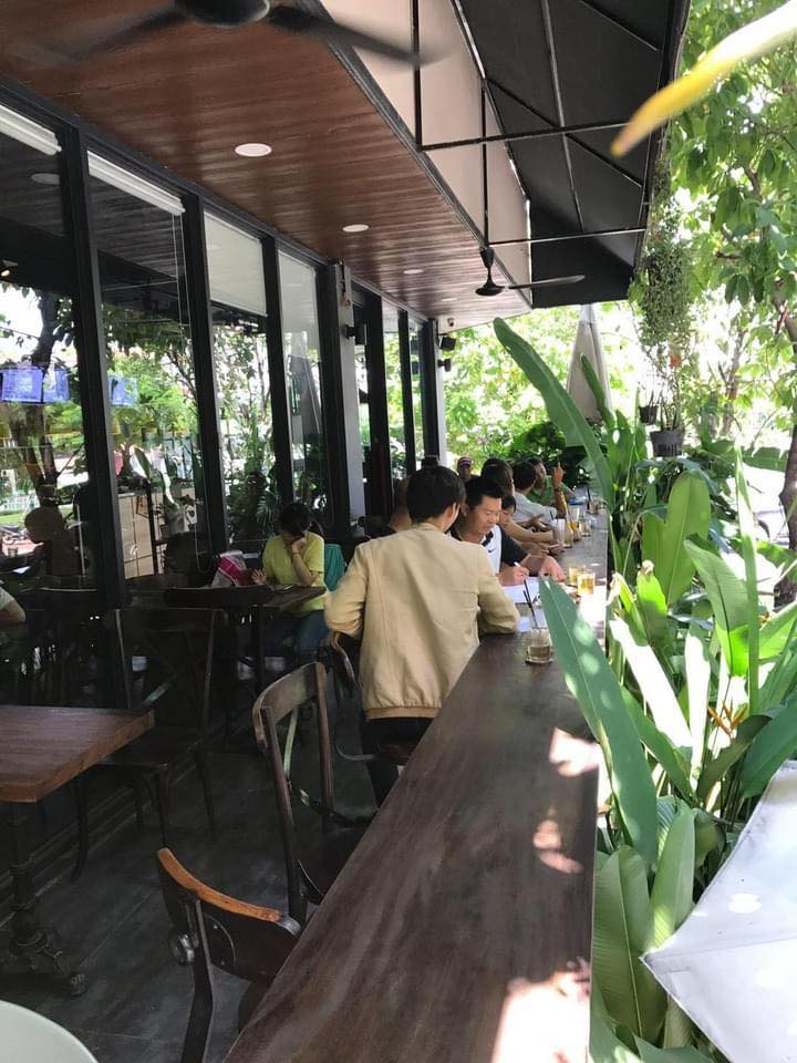 [☕️🇻🇳] Rosso Coffee – Juice 🥤 Top1Coffee ☕️ Cuối tuần rồi, hẹn nhỏ thôi Sài Gòn ơi…Vài ba câu chuyện, một chút công việc, một tẹo yêu đương….cho cà phê thơm lại càng  , shares-0✔️ , likes-3❤️️ , date-2022-03-20 08:00:09🇻🇳🇻🇳🇻🇳📰🆕