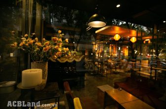 [☕️🇻🇳] Rosso Coffee – Juice 🥤 Top1Coffee ☕️ Ở Rosso, hoa tươi là một phần không thể thiếuNhững lọ hoa nhỏ xinh, mộc mạc điểm xuyết vào không gian xưa cũ, tạo nên những kh , shares-0✔️ , likes-3❤️️ , date-2022-03-21 07:01:06🇻🇳🇻🇳🇻🇳📰🆕