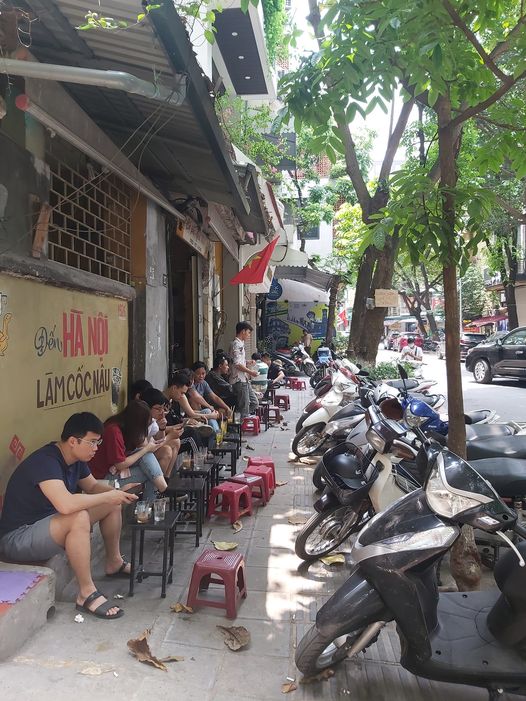 [☕️🇻🇳] 22 phẩy 5 coffee 🥤 Top1Coffee ☕️ Còn trời còn nước còn non
Còn anh bán nước, em còn say sưa
#Taihe
———
Mừng ngày giải phóng hoàn toàn miền Nam, thống nhất Đ , shares-0✔️ , likes-49❤️️ , date-2022-04-30 07:36:10🇻🇳🇻🇳🇻🇳📰🆕