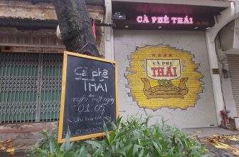 [☕️🇻🇳] Cafe Thái – 27 Triệu Việt Vương – Đây là một quán cà phê nổi bật với không gian của những năm 50 – 60 của thế kỷ 20 🥤 Top1Coffee ☕️ Ngày nghỉ lễ là lúc hiếm hoi anh em được ngắm bức tranh này vào ban ngày
Thời tiết se lạnh, mưa nhẹ thật sảng khoái quá. Rất t , shares-0✔️ , likes-40❤️️ , date-2022-05-01 01:21:30🇻🇳🇻🇳🇻🇳📰🆕