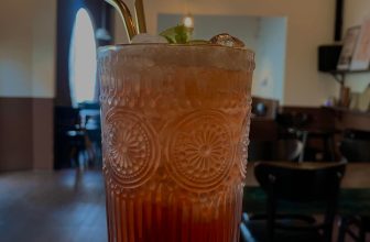 [☕️🇻🇳] Deadline Coffee 🥤 Top1Coffee ☕️ Có những ngày mưa hối hả và những ngày nắng bận rộn ….
“ t r a o i h o n g “
———————————————————— Tụi mình là D̶E̶A̶D̶L̶I̶N̶ , shares-1✔️ , likes-24❤️️ , date-2022-06-24 11:35:05🇻🇳🇻🇳🇻🇳📰🆕